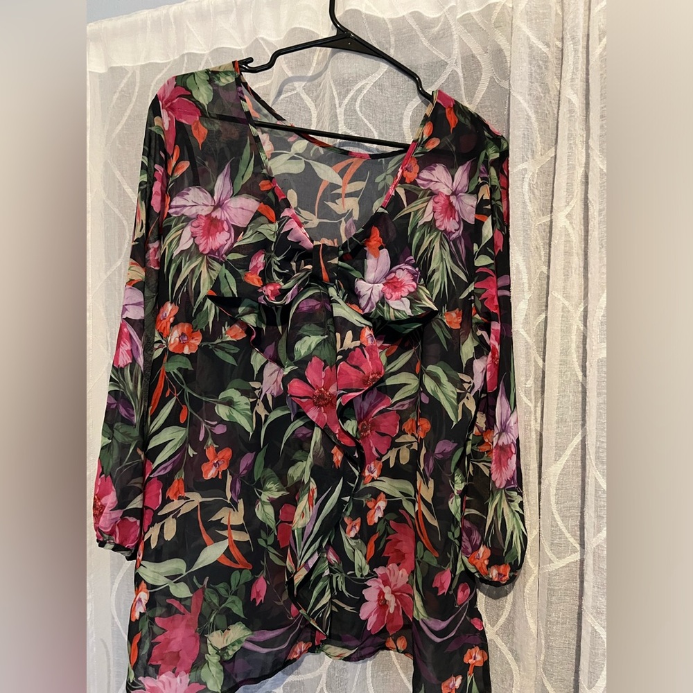 Sweat Pea By Staci Frati New York and Company Black Floral Bow Tie Back Blouse L
